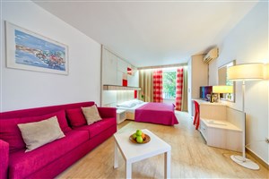 Hotel Slovenska Plaža 4*